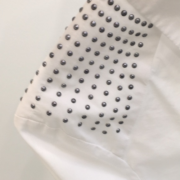 White Collared Shirt With bedazzled shoulders - Picture 4 of 4